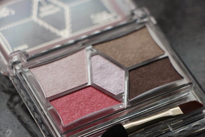 会化妆才是本事,会化妆要学什么专业