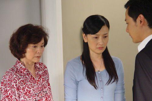 老婆天天说我爸妈不好抱怨,媳妇总是说我妈坏话我该怎么办