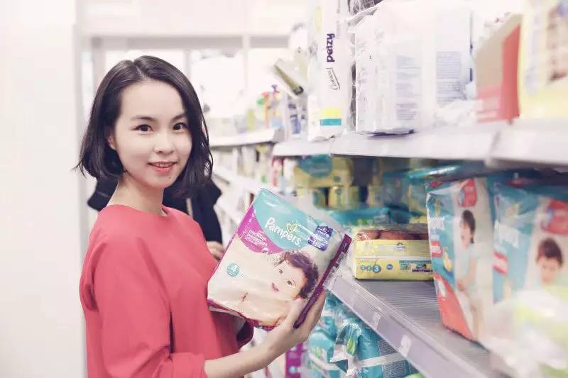 尿不湿是所有父母都该感激的发明，同意的举手