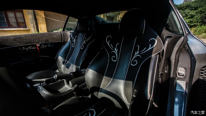 路西斯之星奥迪r8,奥迪r8帝王