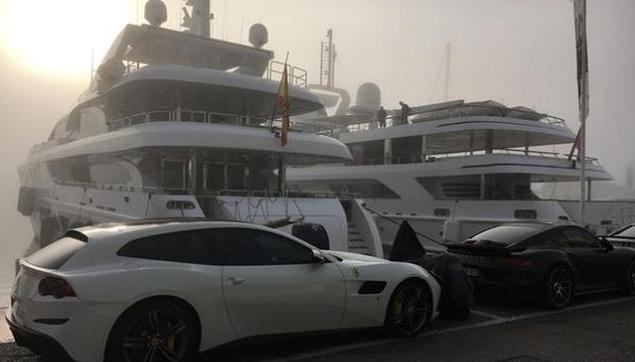 沙特王室足球场视频,沙特王室最大的游艇