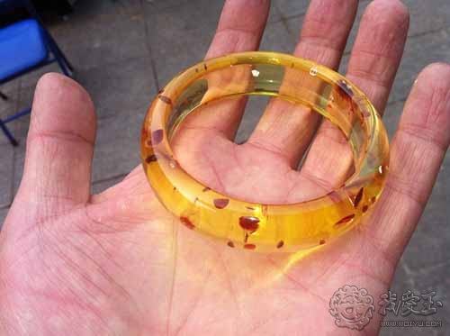 琥珀假原石的鉴别方法,琥珀蜜蜡造假材料