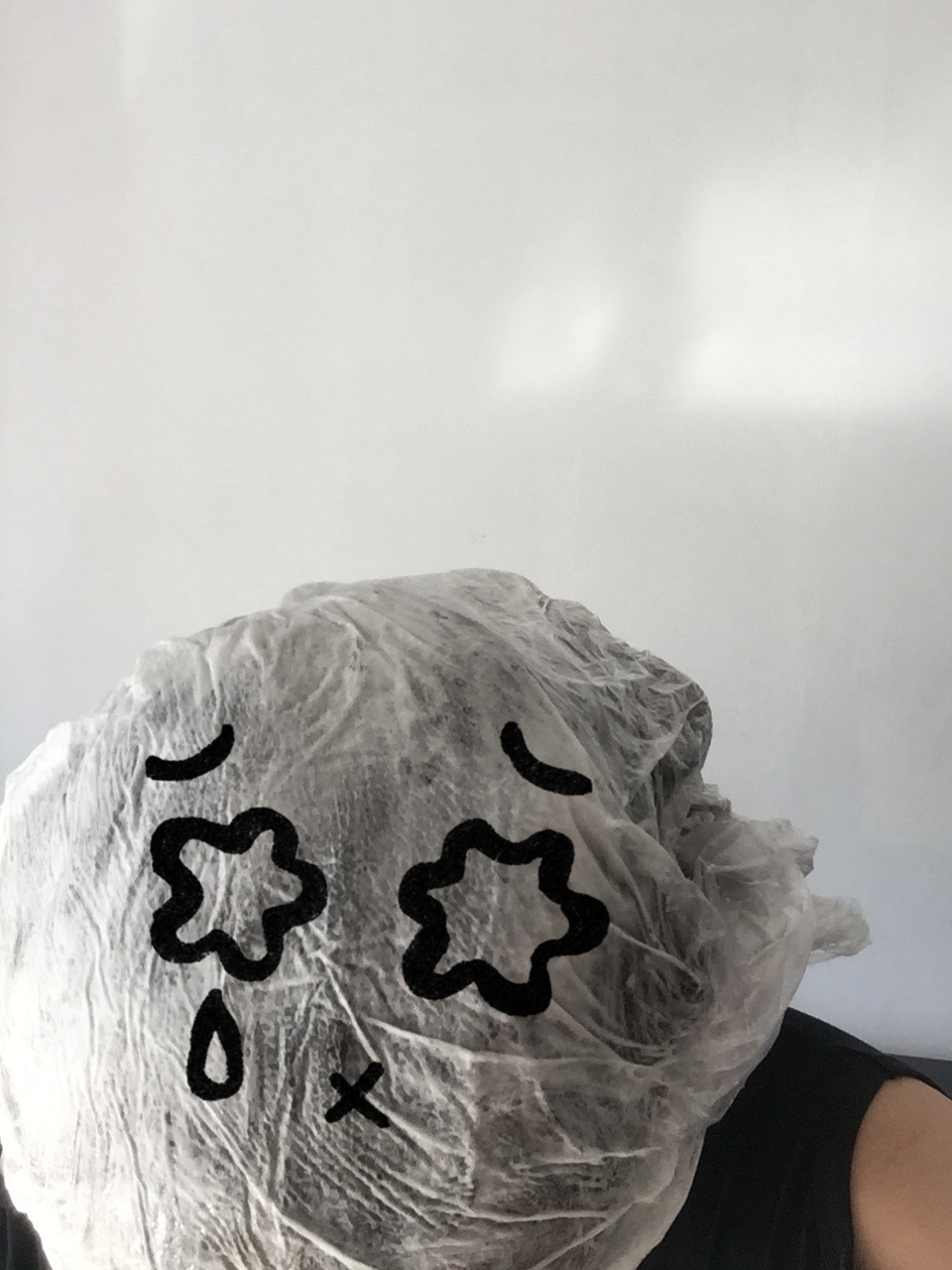 泡沫染发剂的错误示范，小仙女们千万不要这样做！