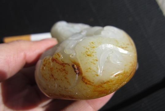 羊脂玉山料和籽料的区别,籽料和山料的区别哪个好