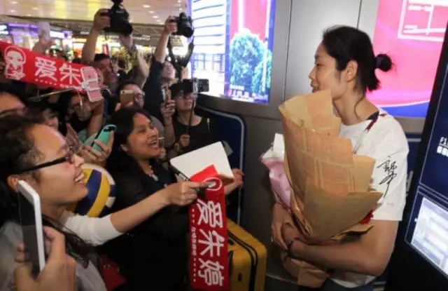 排球QUEEN朱婷：千万身价的她会上演下一个姚明式商业奇迹吗？