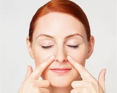 鼻子不通气鼻塞打喷嚏怎么治疗,鼻子频繁打喷嚏流鼻涕怎么治好