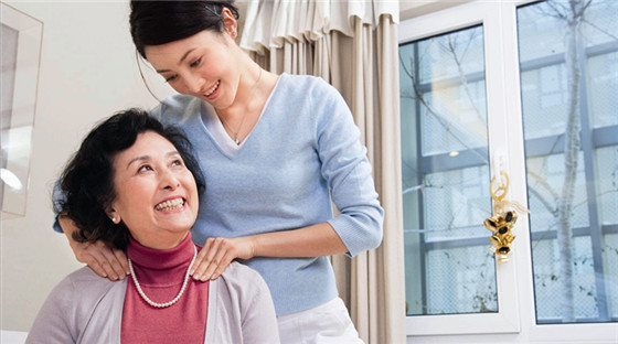 老年人痛风可以艾灸吗,老年人风湿痛可以艾灸吗