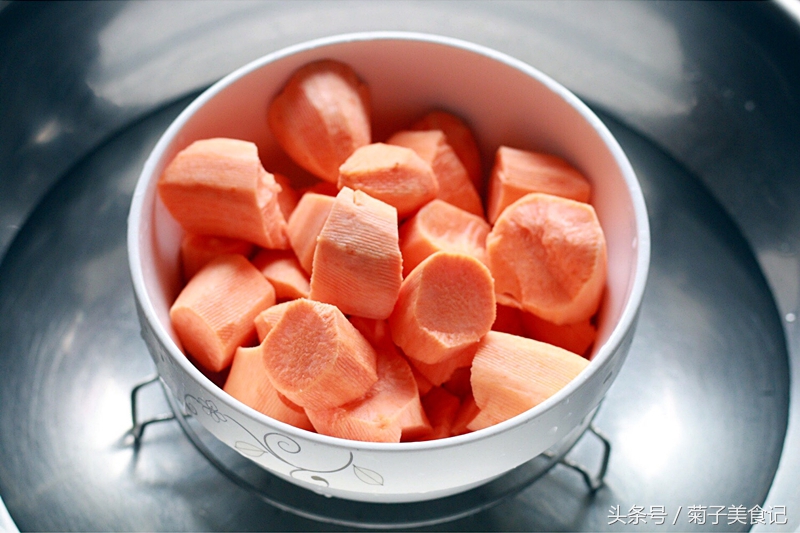 红薯饼紫薯饼的做法,地瓜紫薯饼的家常做法