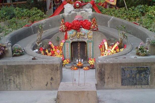 深圳历史上真实的遗迹,一起来挖恐龙化石