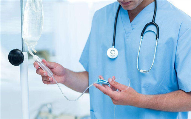 打吊针有一点空气进去碍事吗,打吊针有气泡对身体有什么影响