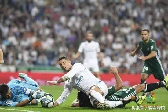 贝蒂斯14脚传球绝杀皇马,皇马对贝蒂斯最后一场