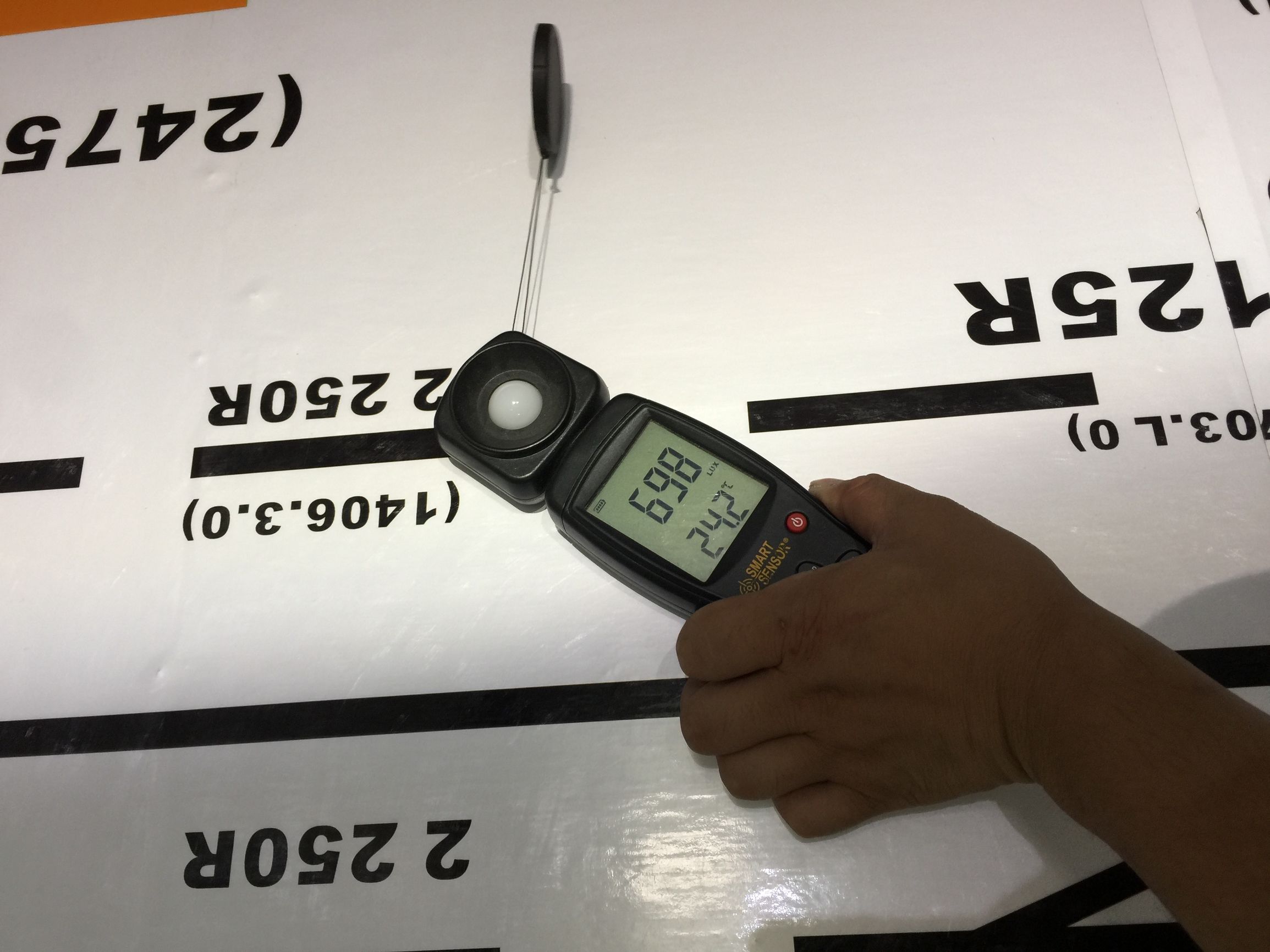 新款别克英朗改装双光透镜,别克全新英朗车灯更换