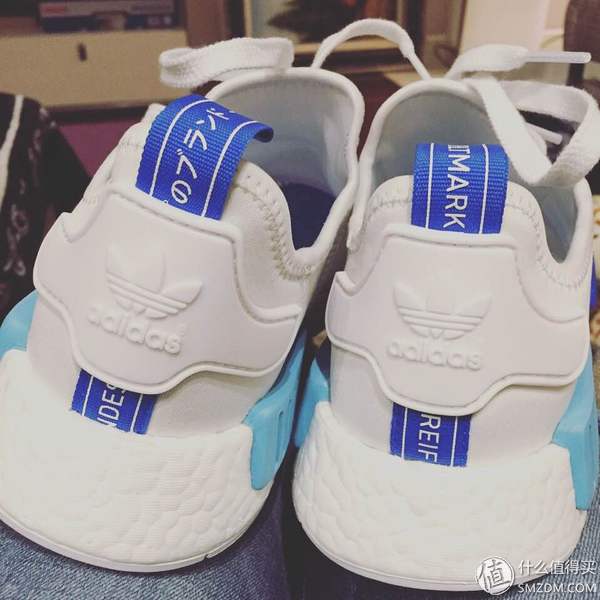 adidasoriginalsforumbold女款白,adidasoriginalnmd黑红蓝测评