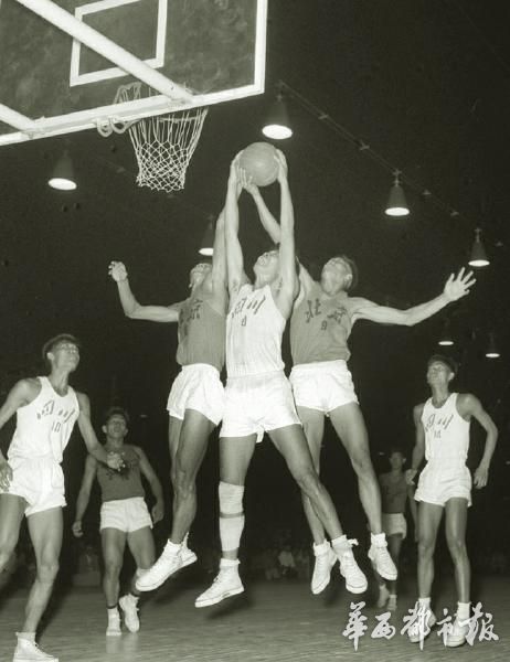 四川男篮得过冠军,四川男篮1996年阵容