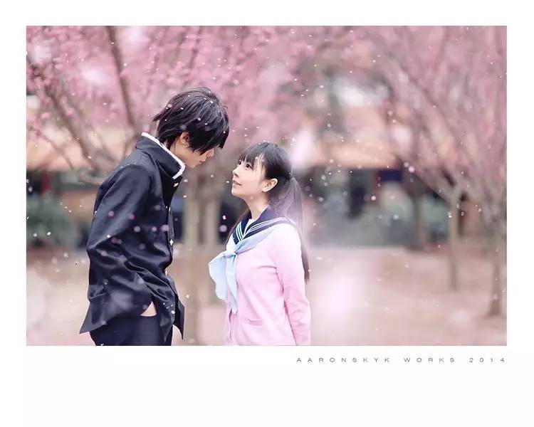 比胡霍纯洁的情侣照，怎样拍？