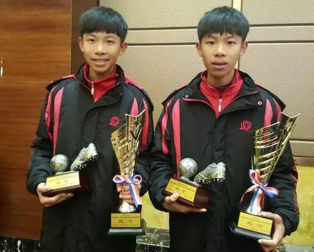 不得了！南海这对14岁双胞胎成恒大代表“远征”西班牙！