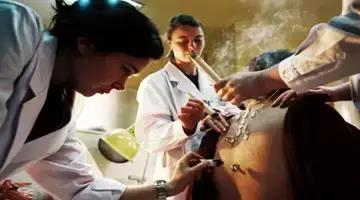 气血堵了怎么治疗,打通气血淤堵艾灸最快的方法