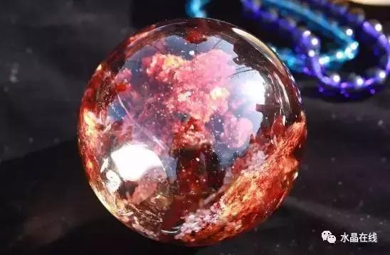 该怎么鉴别真水晶和假水晶,如何辨别真的水晶和假的水晶