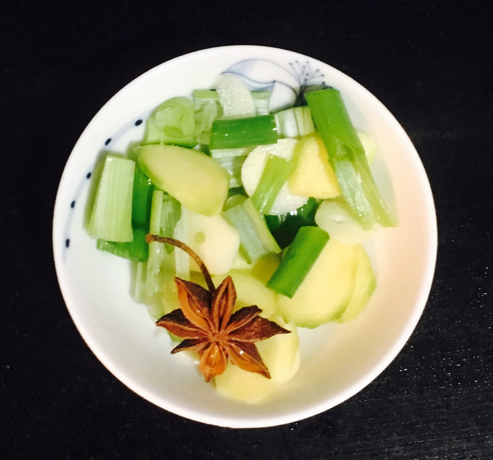 家常菜红烧鲳鱼简单入味,红烧鲳鱼的最佳吃法和做法