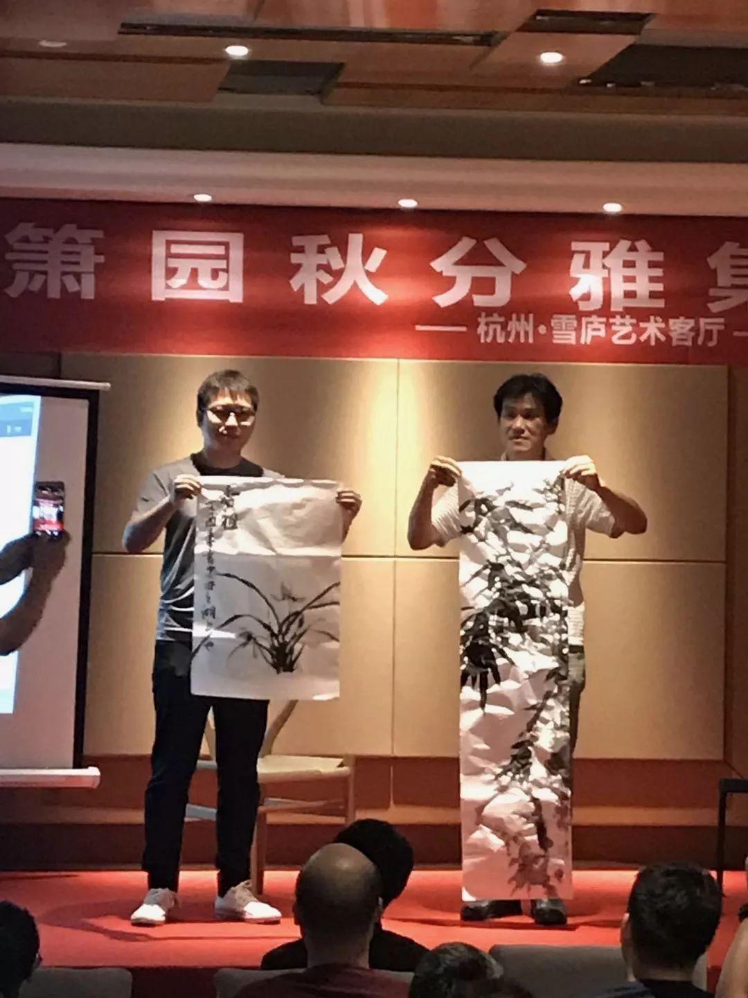 金风送爽同邀月下联,金风送爽迎中秋