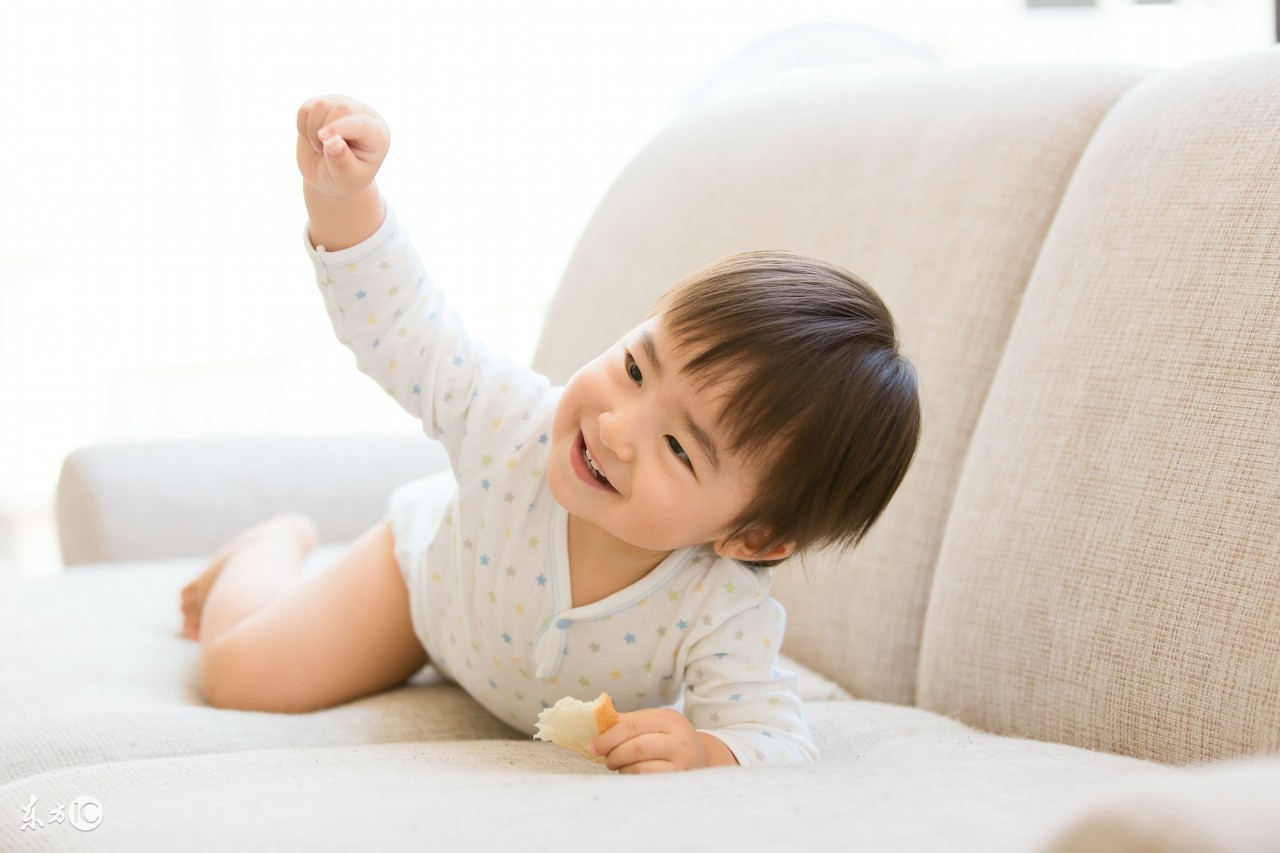 朱姓鸡年100分女孩名字,姓翟鸡年女孩带裕的名字