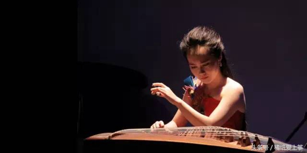 古筝初学者怎么选购古筝,古筝怎么挑选琴弦