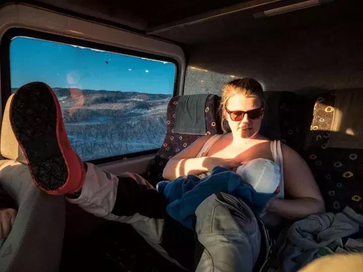 全球最牛艺术家：摄影师莫托拉镜头下的冰岛女性