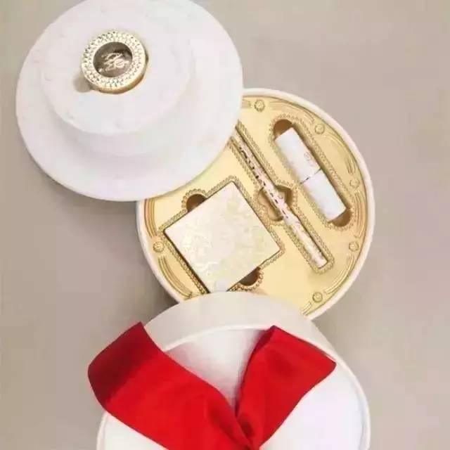 大牌圣诞限量版,各大品牌圣诞特别款