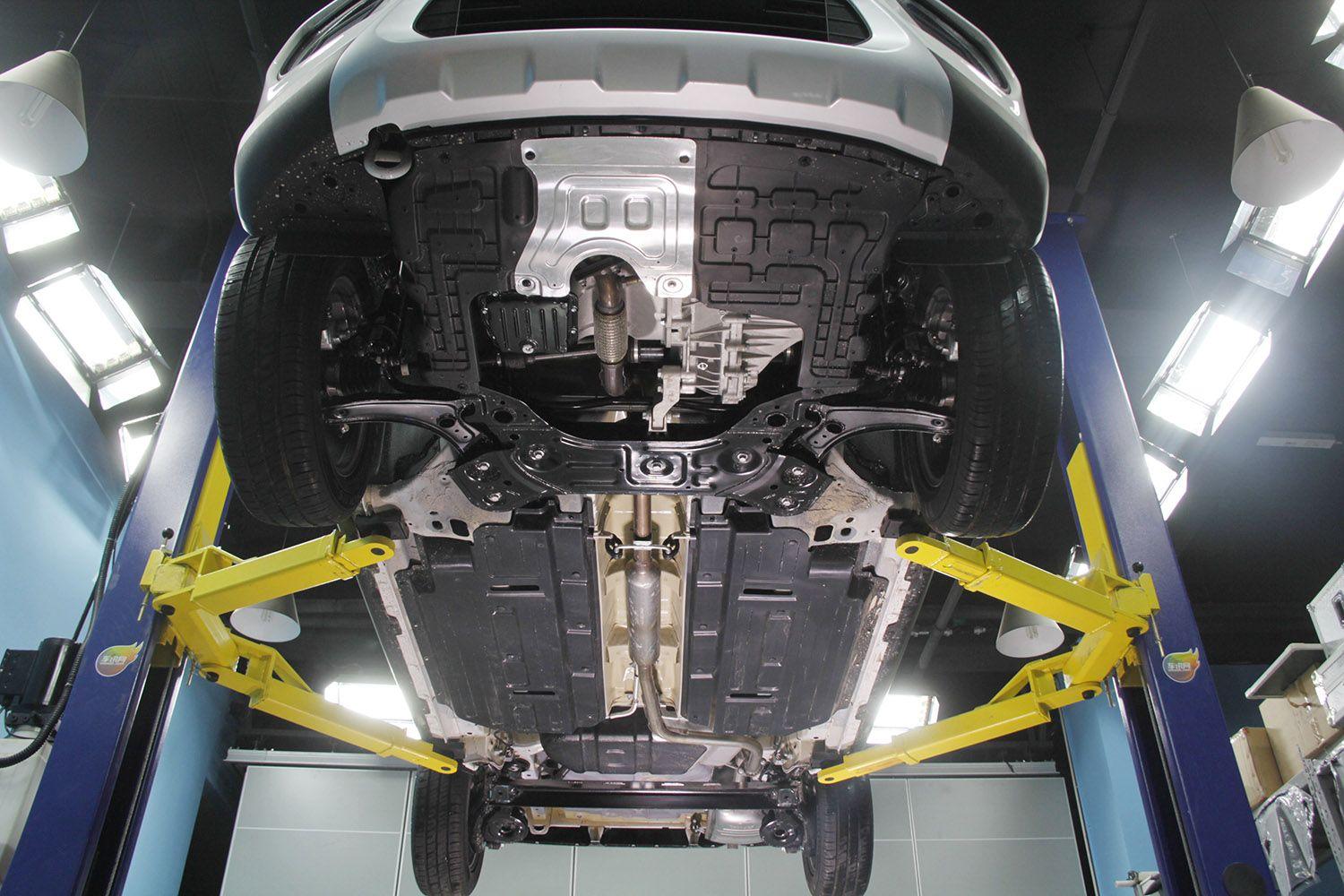 亚洲龙要不要喷底盘装甲,探界者要不要做底盘装甲