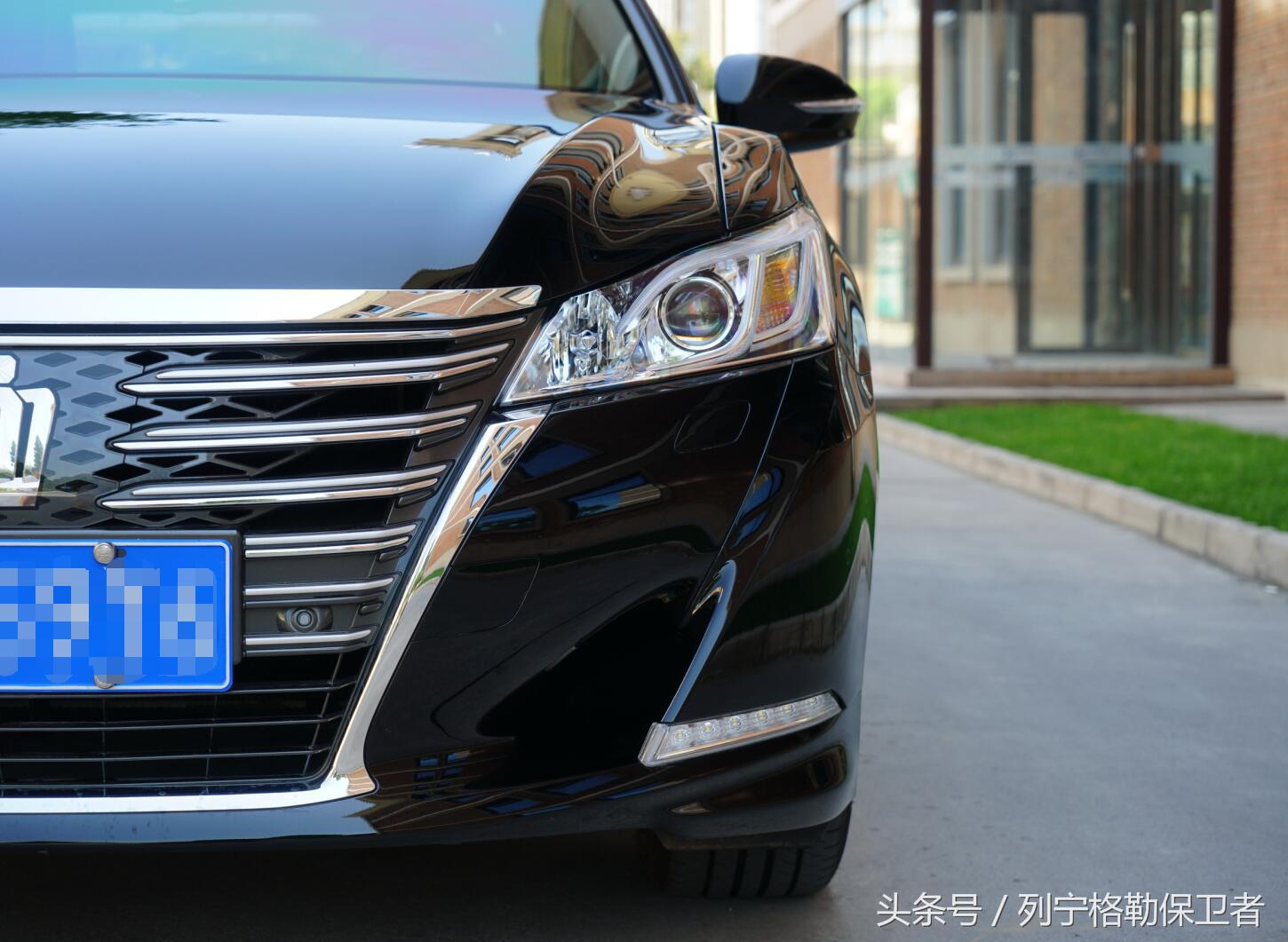 皇冠14代精英版试驾视频测评,14代皇冠车主用车评论