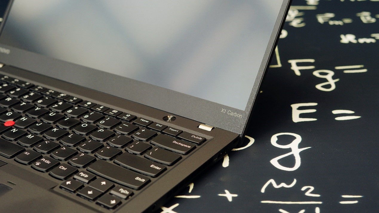 超窄边的thinkpad x1 carbon 2017 (thinkpad x1 carbon 2022 评测)