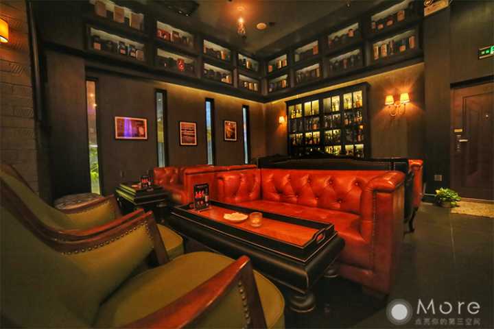 深夜酒馆｜在成都，总有一家酒吧适合你发朋友圈×PartOne