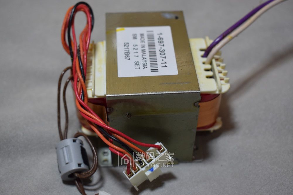 索尼uda1听感评测,索尼vf1功放拆解