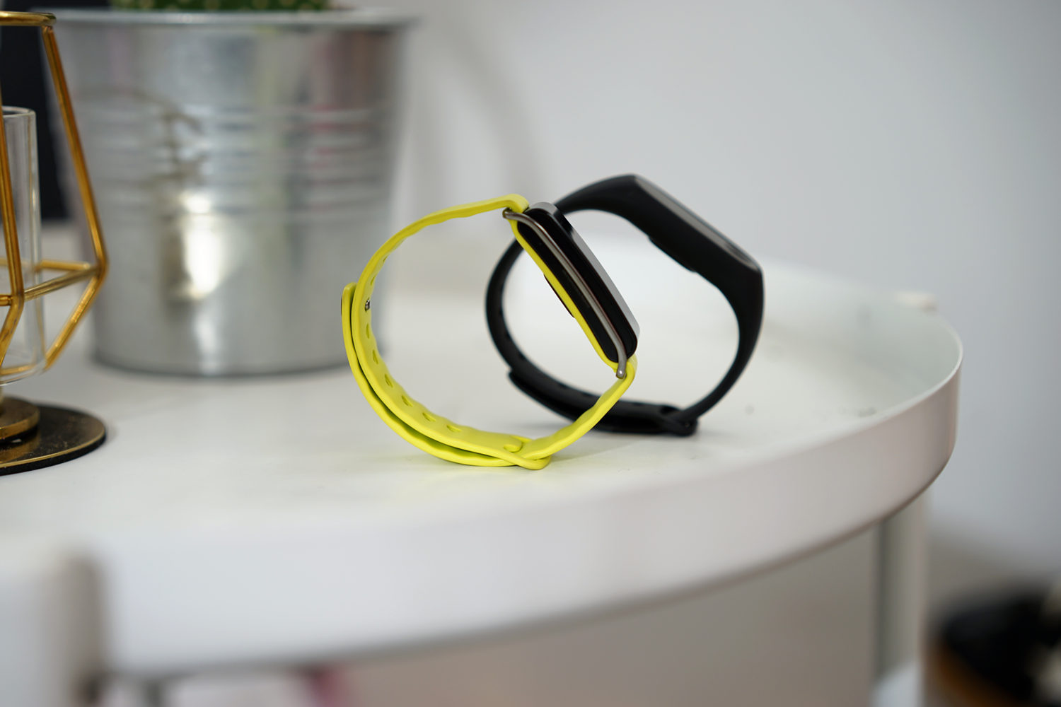 小米手环2和荣耀手环3哪个好,荣耀畅玩a2手环跟小米3手环哪个好