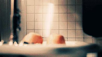 用手工皂洗脸有害吗,使用硫磺皂需谨慎