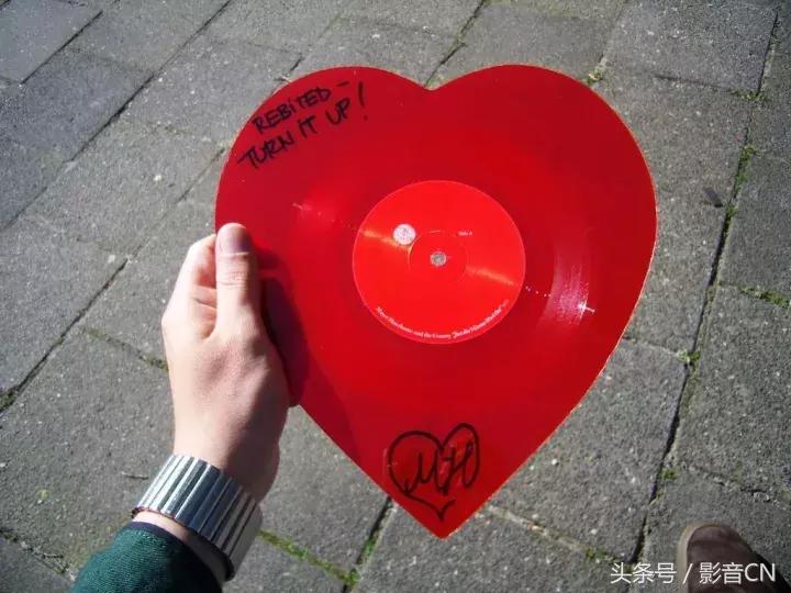 烧脑脑洞大作战所有答案,烧脑的小发明视频