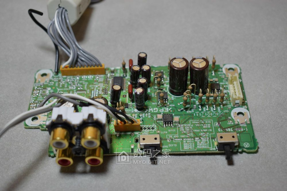 索尼uda1听感评测,索尼vf1功放拆解