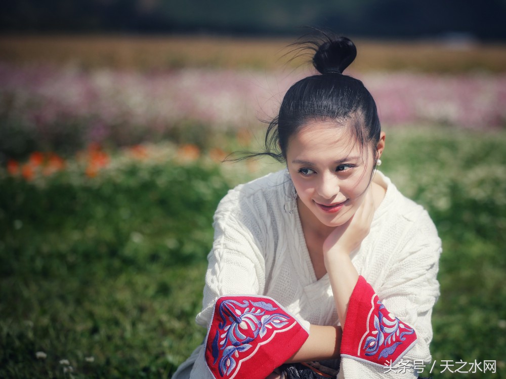 不爱宣传只爱拍戏旅行王力可才是演艺界的一股清流（天之水网）