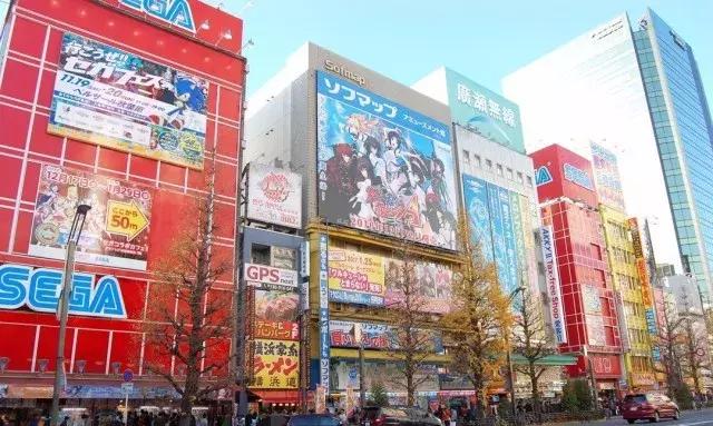 在欧洲买lv可以退税多少,lv在欧洲机场买便宜还是退税便宜