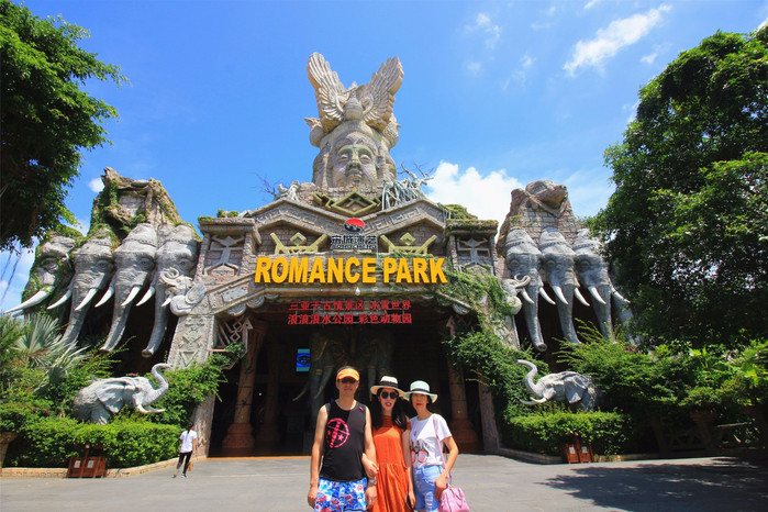 带着寻宝记游遍祖国大好河山,带着挖机去海边度假