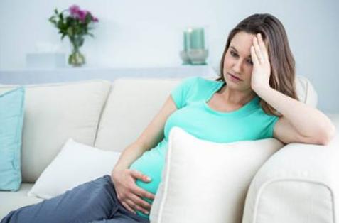 先兆流产反复出血是什么原因,孕期出血是流产多了导致的吗