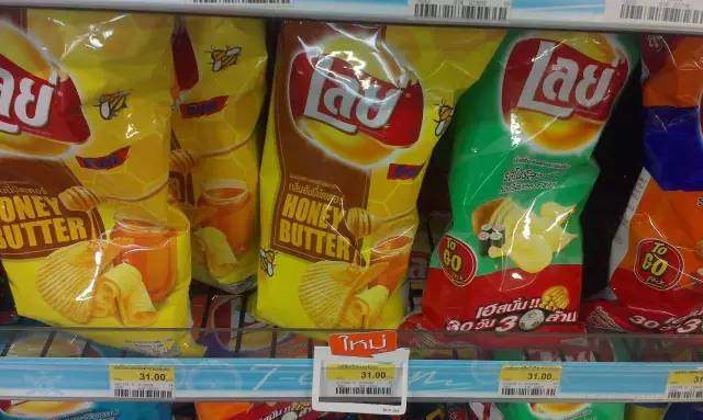 泰国711便利店的零食也太便宜了吧，超多没吃过的种类