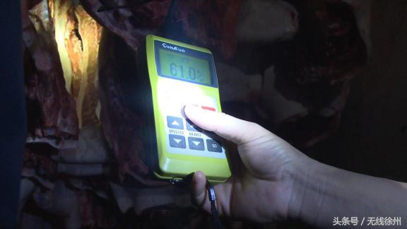 “夜袭”冷鲜肉交易现场一千多公斤未检疫羊肉被暂扣