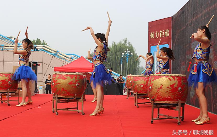 “时代中通·豪园”杯健康徒步行盛大开启，营销中心正式开放