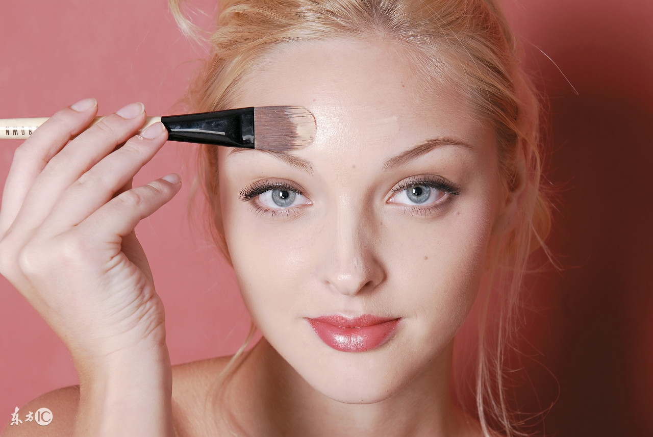 bb霜cc霜粉底液隔离霜有什么区别,粉底液和bb霜和cc霜有什么区别