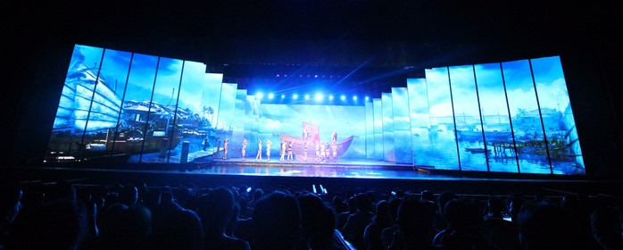 带着寻宝记游遍祖国大好河山,带着挖机去海边度假