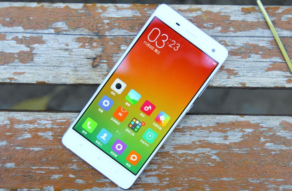 小米最强老旗舰,3080mAh+5寸1080p,降至345元可惜