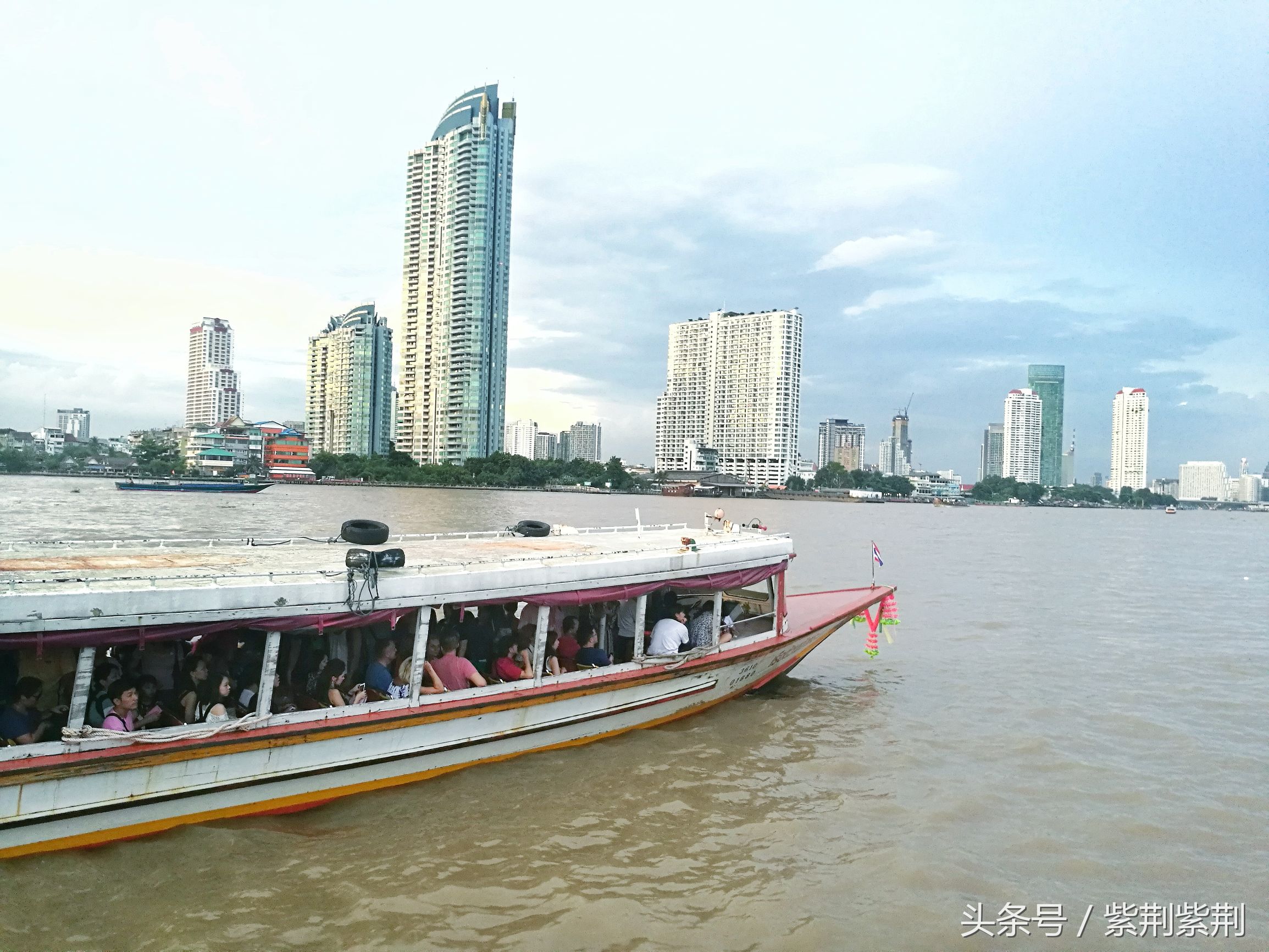 泰国落地旅游签证价格,泰国落地签好还是提前签证好