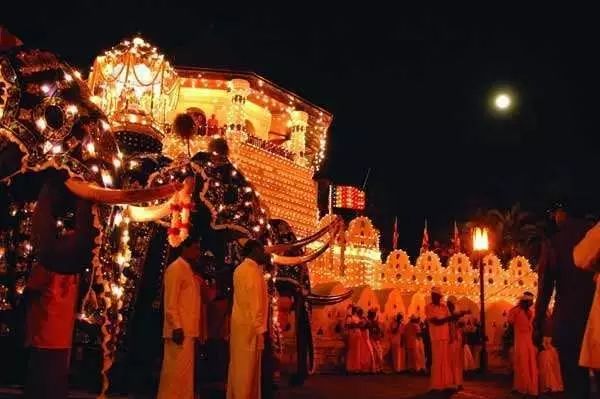 外国的中秋节是怎样的呢,外国人是怎么过中秋节的