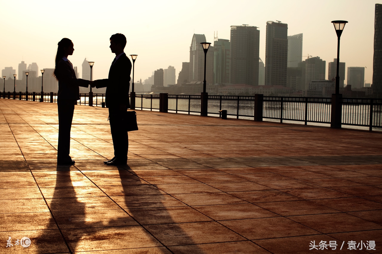 男人冷战女人怎么智慧处理,夫妻冷战高情商女人怎么做